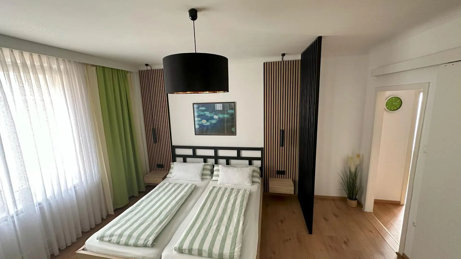 Haus Apricum - Schoen Wohnen & Gratis Parken Viyana 0*,