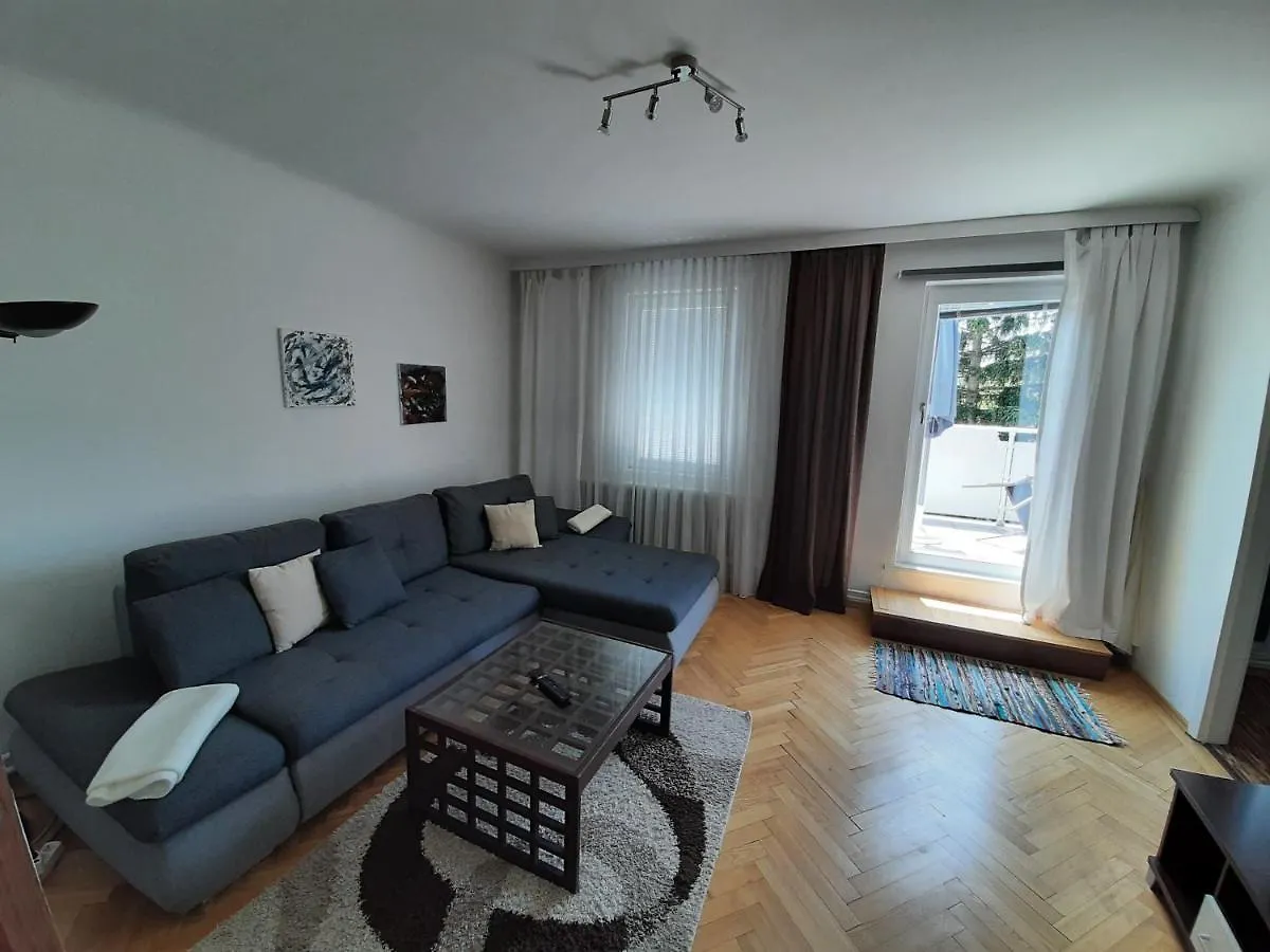 Haus Apricum - Schoen Wohnen & Gratis Parken Vienna Apartment